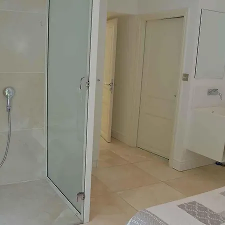 Sleeps 10 Pool Ferienhaus *
